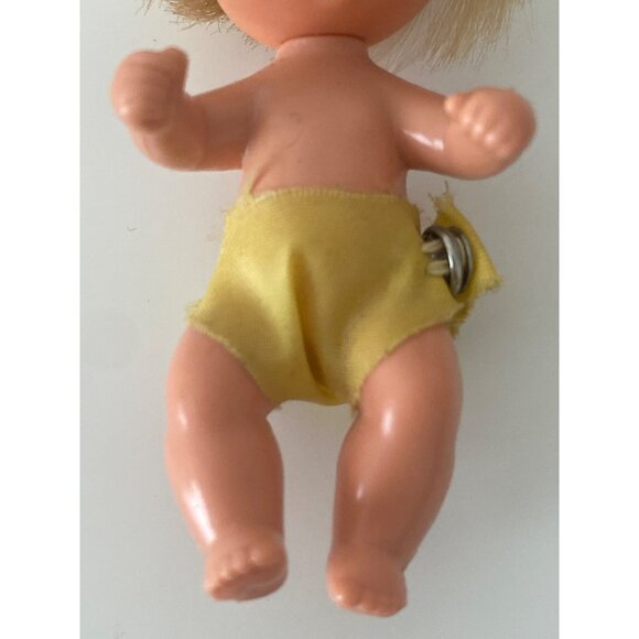 Mattel SUNSHINE FAMILY BABY Doll Yellow Diaper 3IN Vintage 1973 - Picture 3 of 6